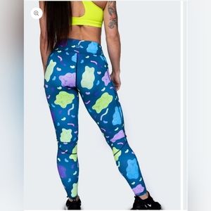 Feed Me Fight Me Sugar Fix Mid-Rise Leggings, Size L